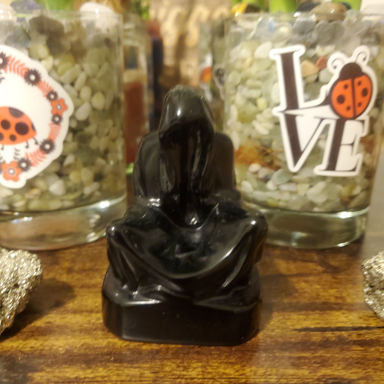 Obsidian Mini Seer Crystal Figurine/Vikings / Wica / Fortune Teller/Crystal shop - Healing Plants Miami