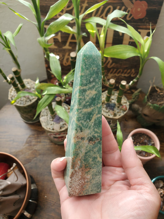 Green Aventurine Towers/Crystal Shop/Crystals