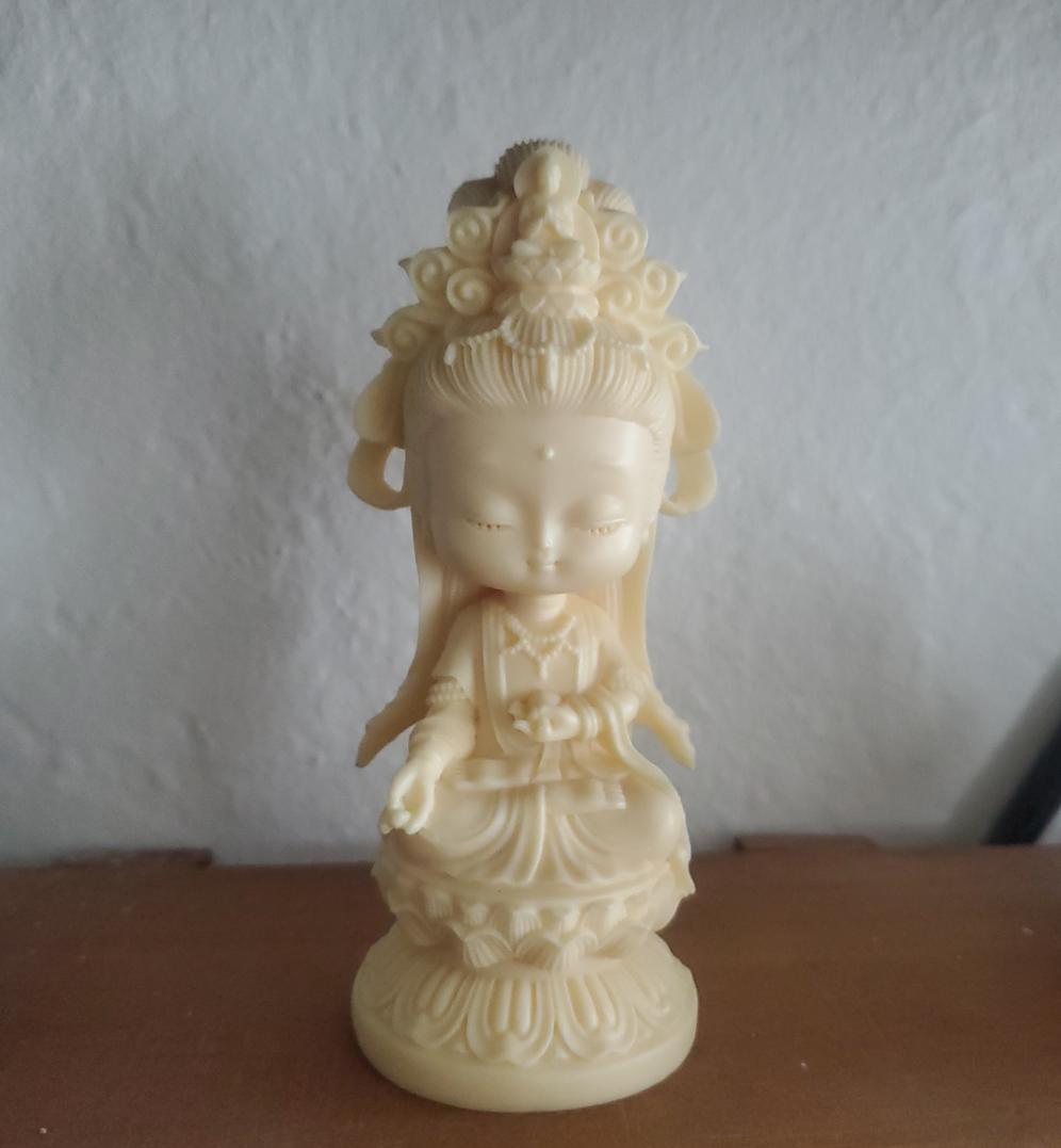 Ivory Nut Statue / Tagua Nut Guanyin Goddess Deity Figurine/Gift Idea - Healing Plants Miami